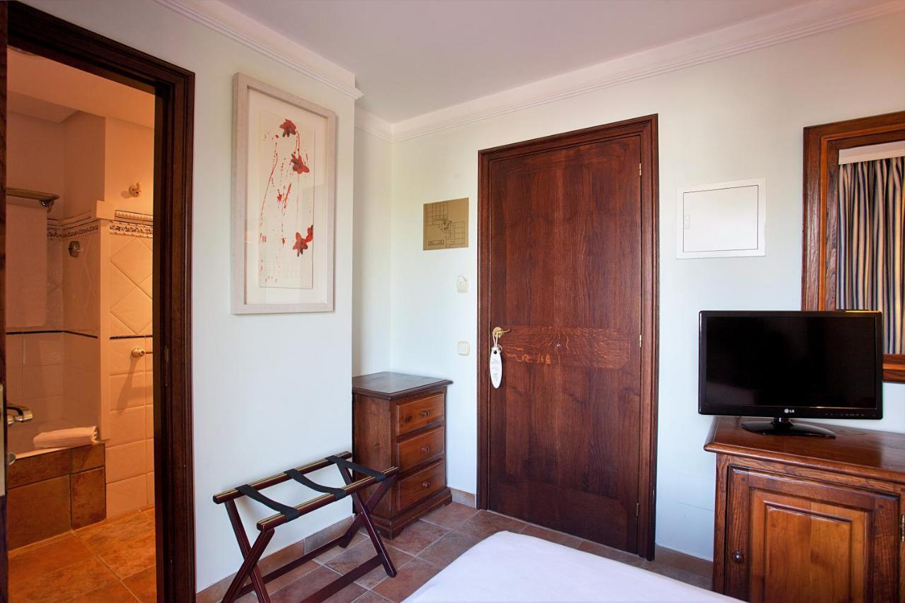Hotel Cala Sant Vicenc - Adults Only Кала-Сан-Висенте Экстерьер фото