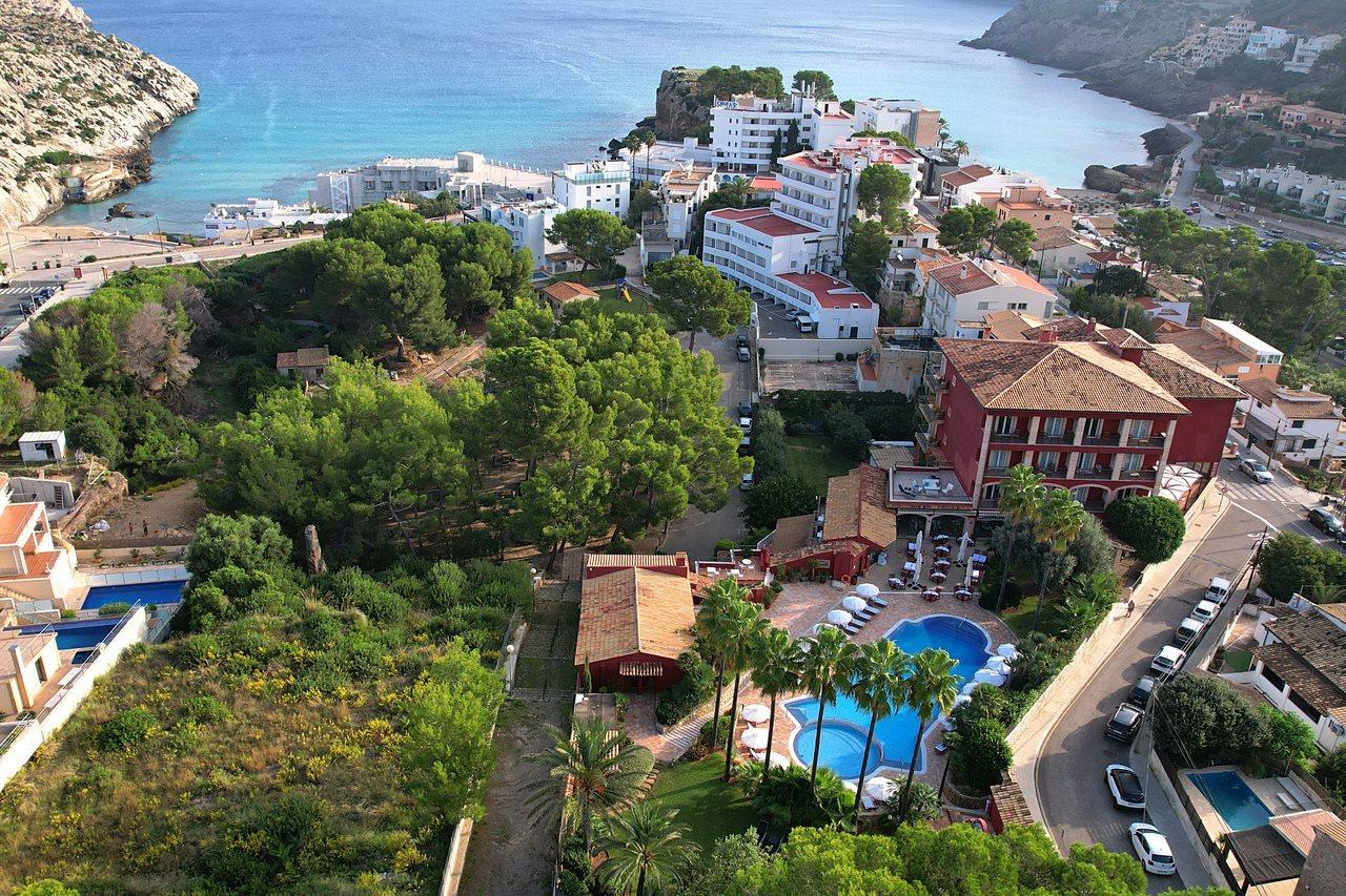 Hotel Cala Sant Vicenc - Adults Only Кала-Сан-Висенте Экстерьер фото
