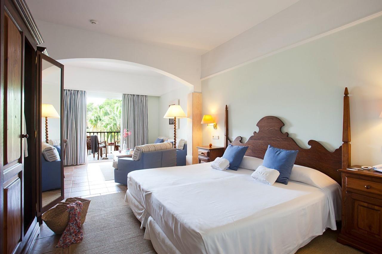 Hotel Cala Sant Vicenc - Adults Only Кала-Сан-Висенте Экстерьер фото