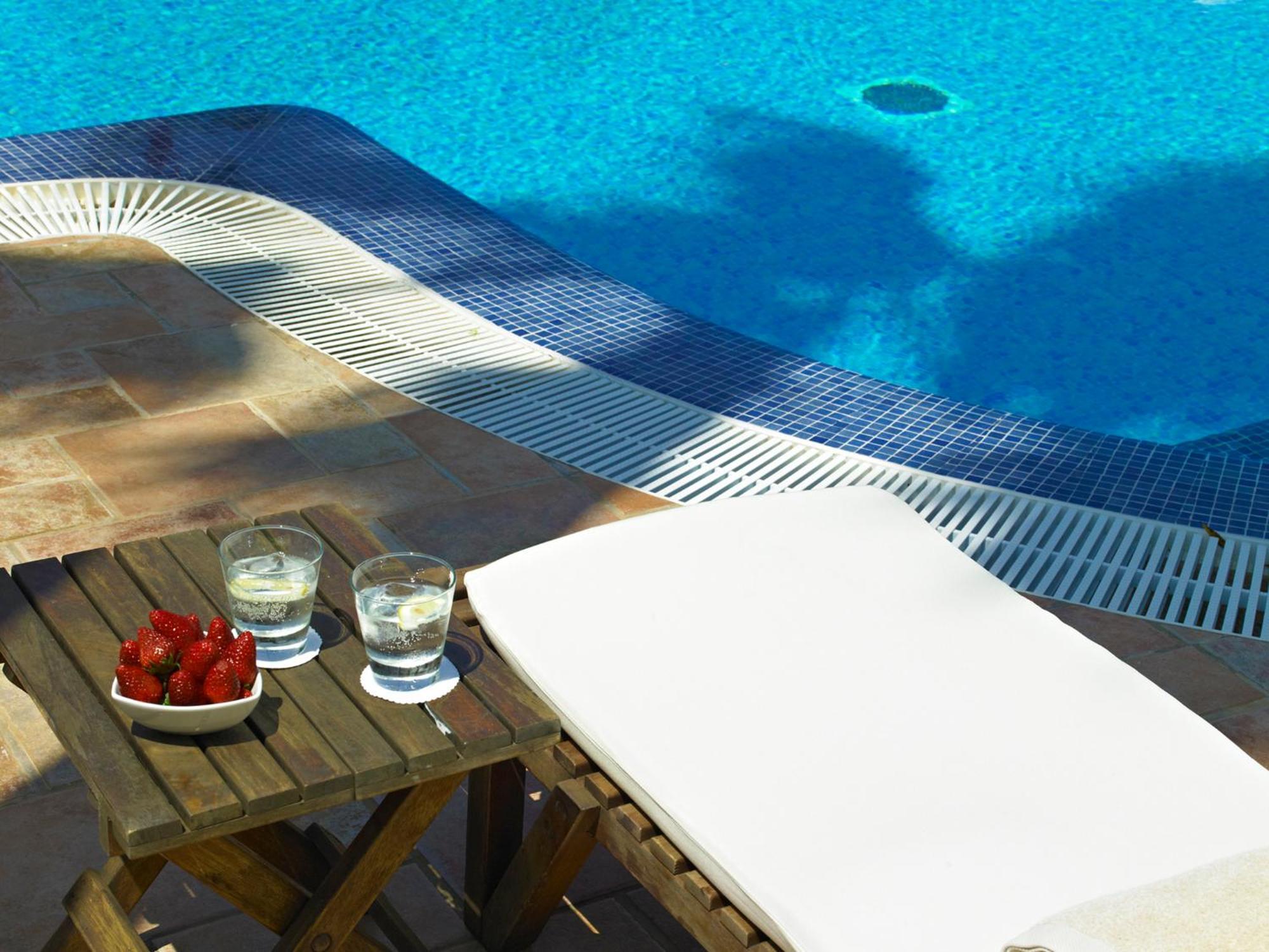 Hotel Cala Sant Vicenc - Adults Only Кала-Сан-Висенте Экстерьер фото