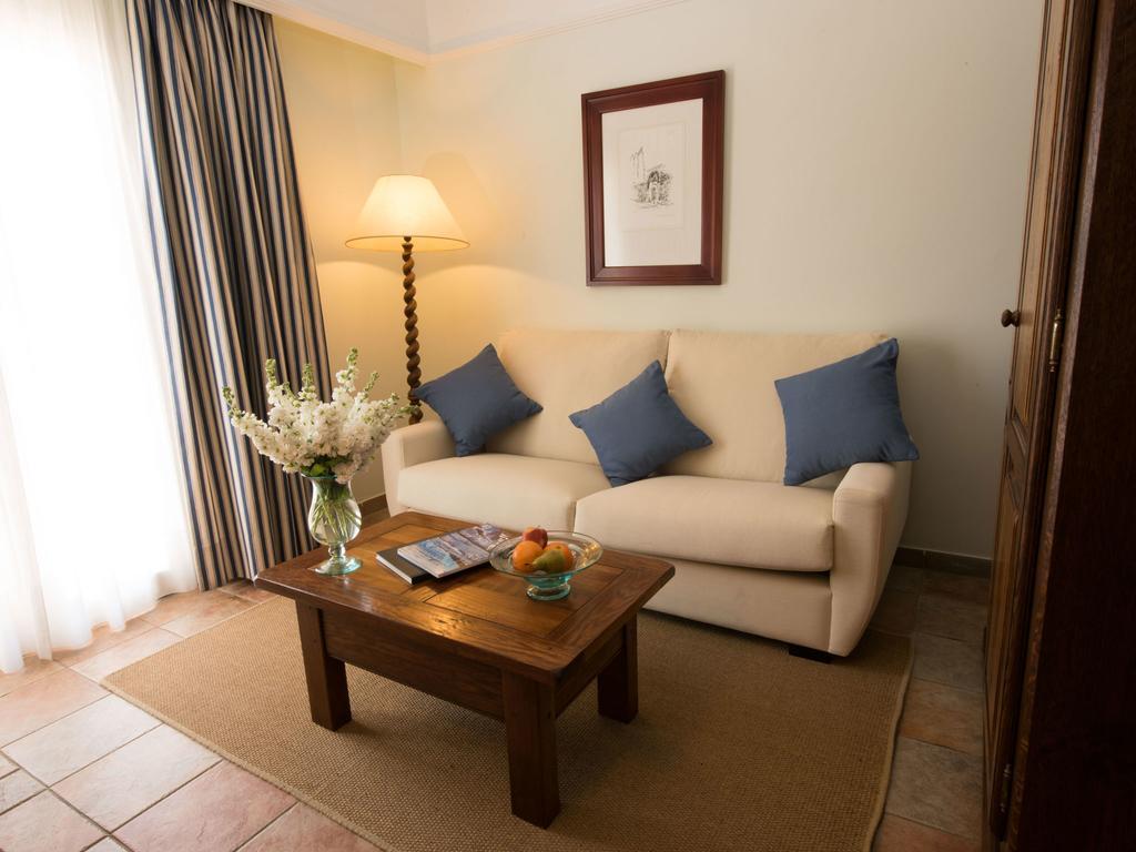 Hotel Cala Sant Vicenc - Adults Only Кала-Сан-Висенте Экстерьер фото